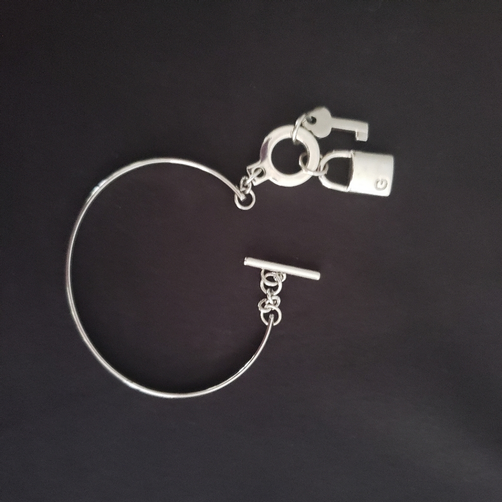 Bracelet Costume